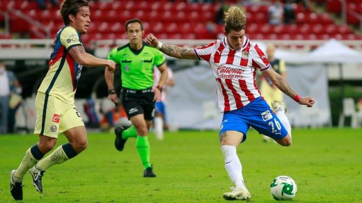 Chivas de Guadalajara vs Club America Lineups